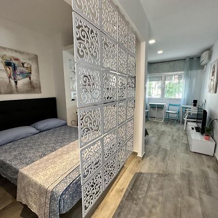 Love Home - Recien Reformado, Piscina, Playa A 10 Minutos, Centro A 5 Minutos 토레몰리노스 외부 사진
