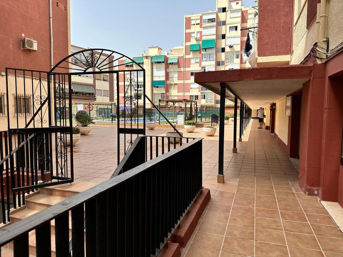 Love Home - Recien Reformado, Piscina, Playa A 10 Minutos, Centro A 5 Minutos 토레몰리노스 외부 사진
