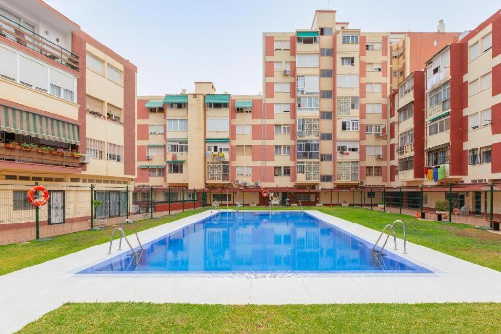 Love Home - Recien Reformado, Piscina, Playa A 10 Minutos, Centro A 5 Minutos 토레몰리노스 외부 사진