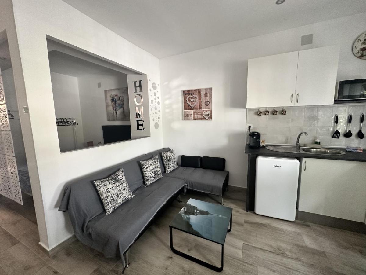 Love Home - Recien Reformado, Piscina, Playa A 10 Minutos, Centro A 5 Minutos 토레몰리노스 외부 사진